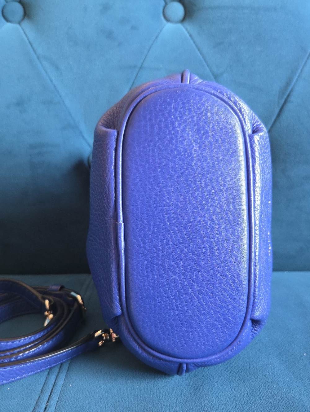 KATE SPADE Leather Bucket Bag - Picture 4 of 6